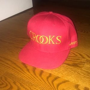 Crooks & castles red cap